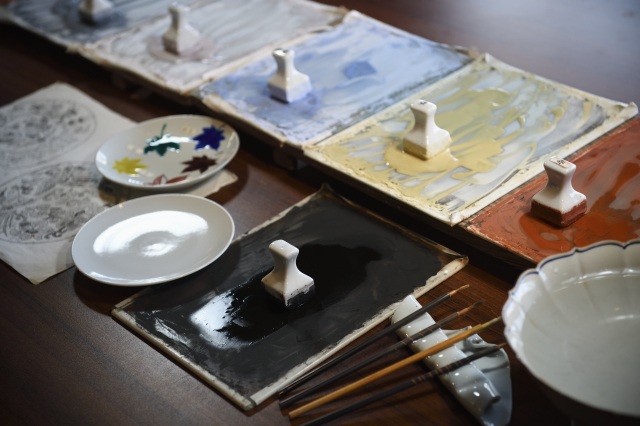 九谷窯跡展示館 絵付け体験