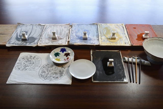 九谷窯跡展示館 絵付け体験