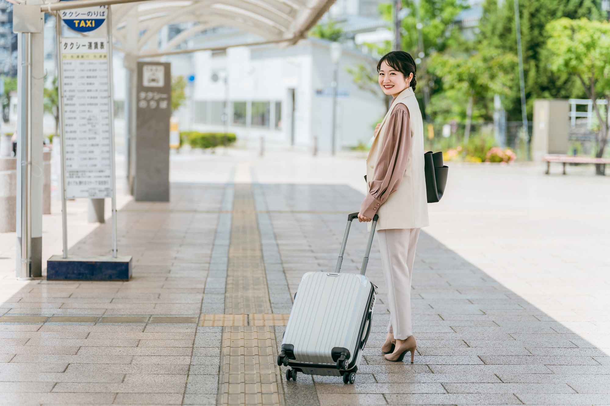 手ぶらで観光を満喫！手荷物配送サービス