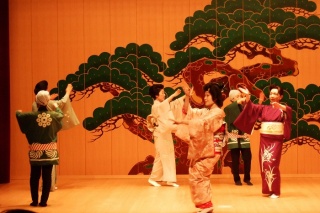 定期上演 『山中節 四季の舞』